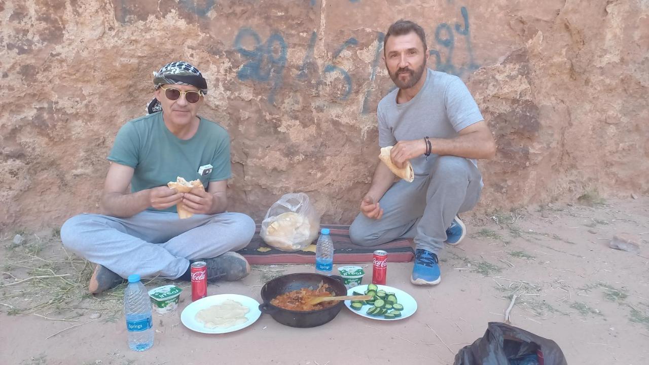 Отель غرووب وادي رم Экстерьер фото